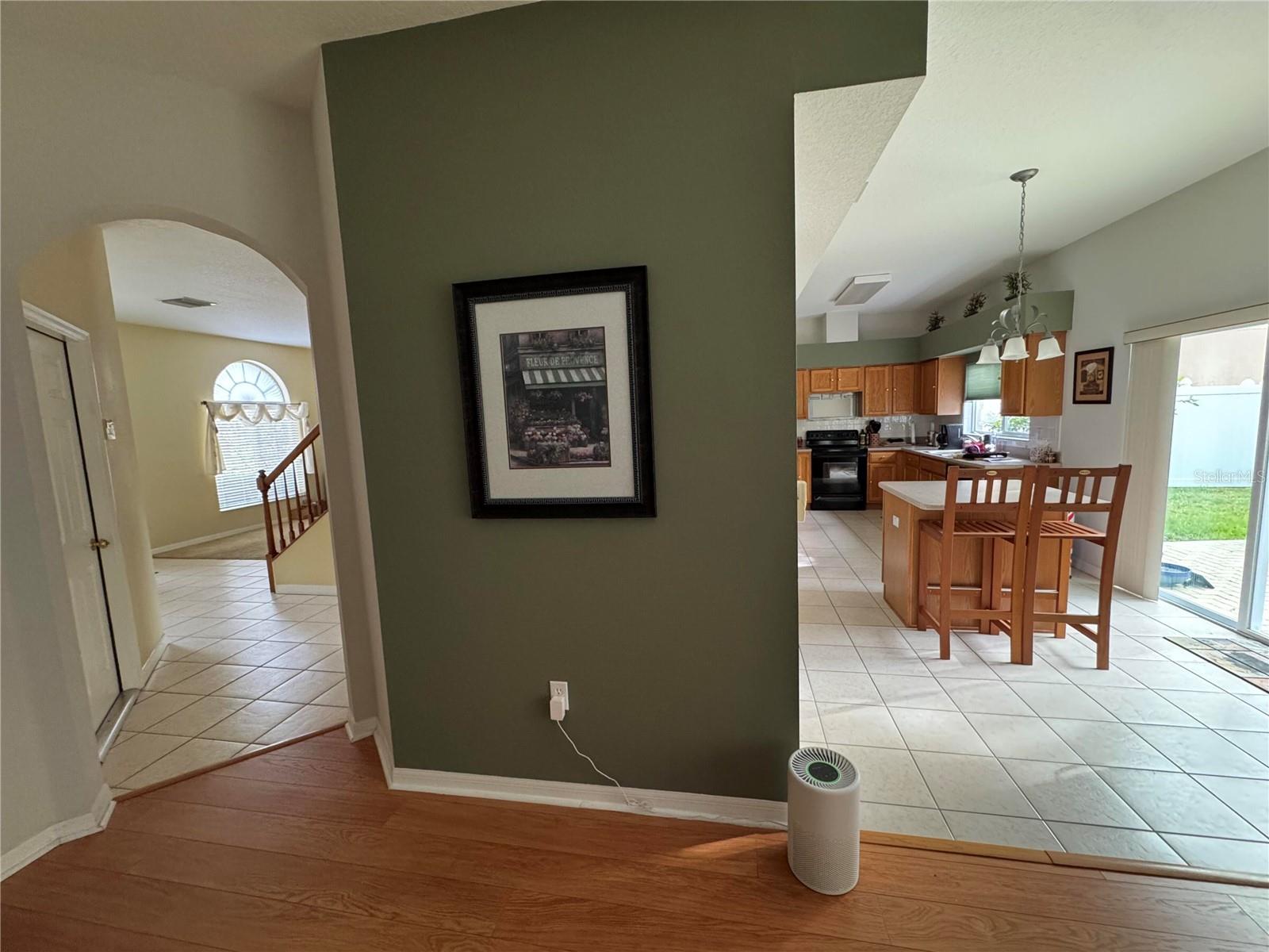 406 Wingate Cir Property Photo 2
