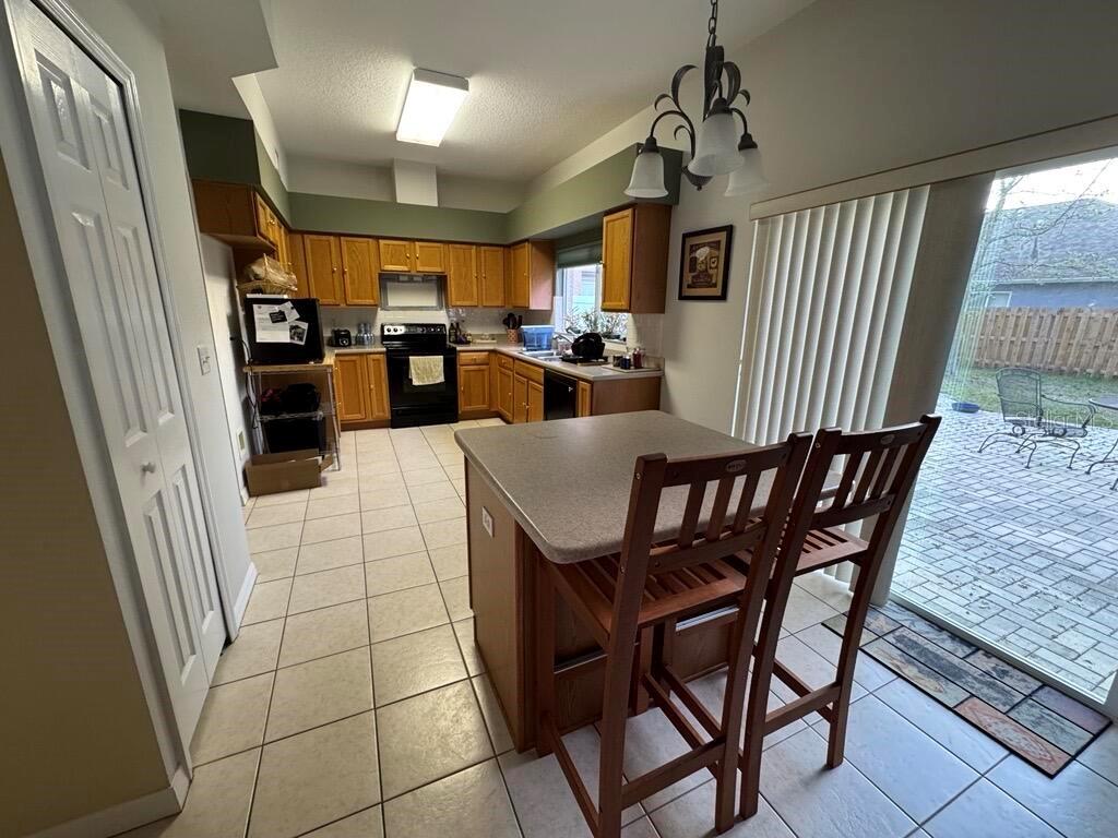 406 Wingate Cir Property Photo 5