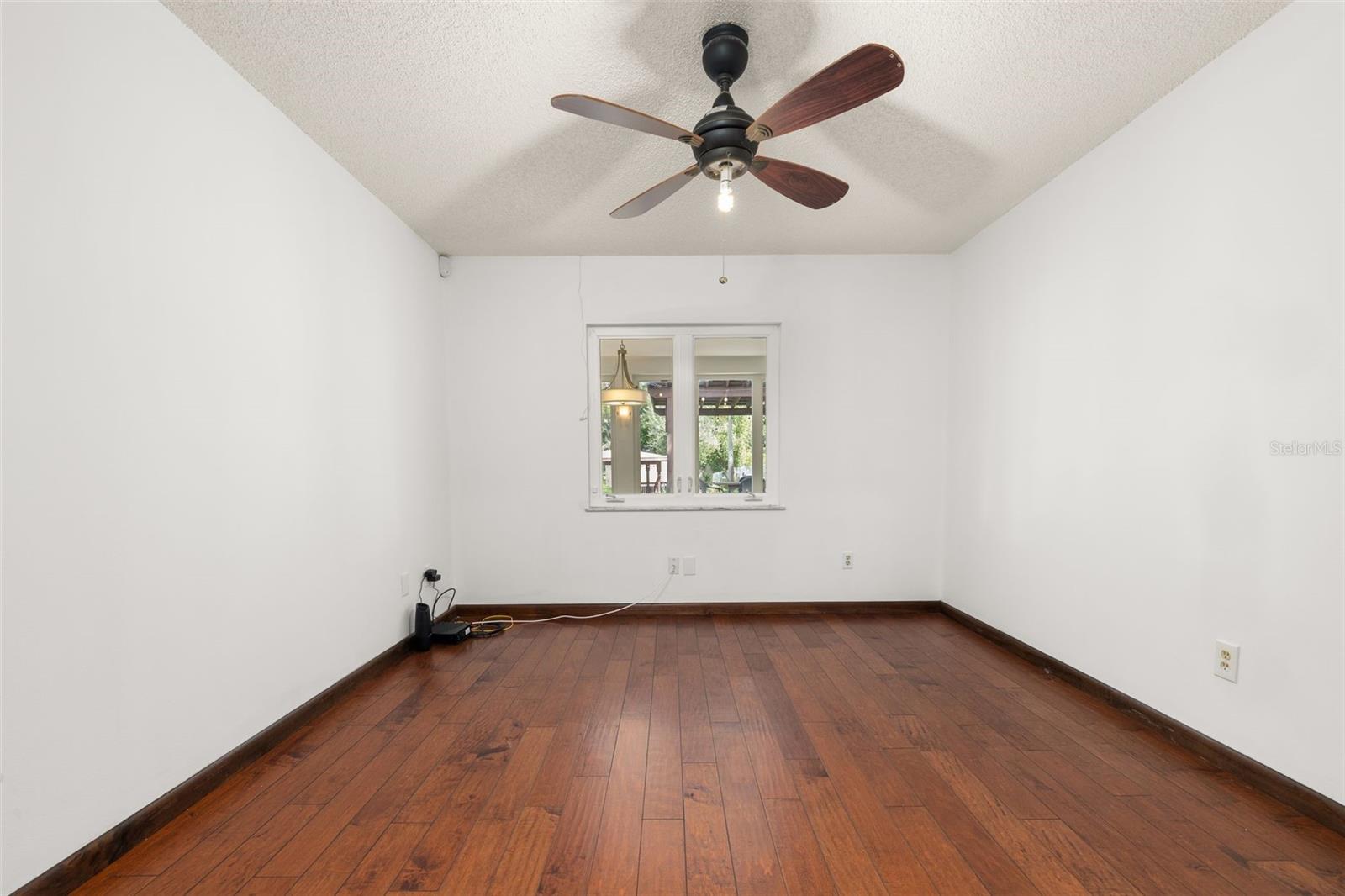 3625 Waters Edge Dr Property Photo 32