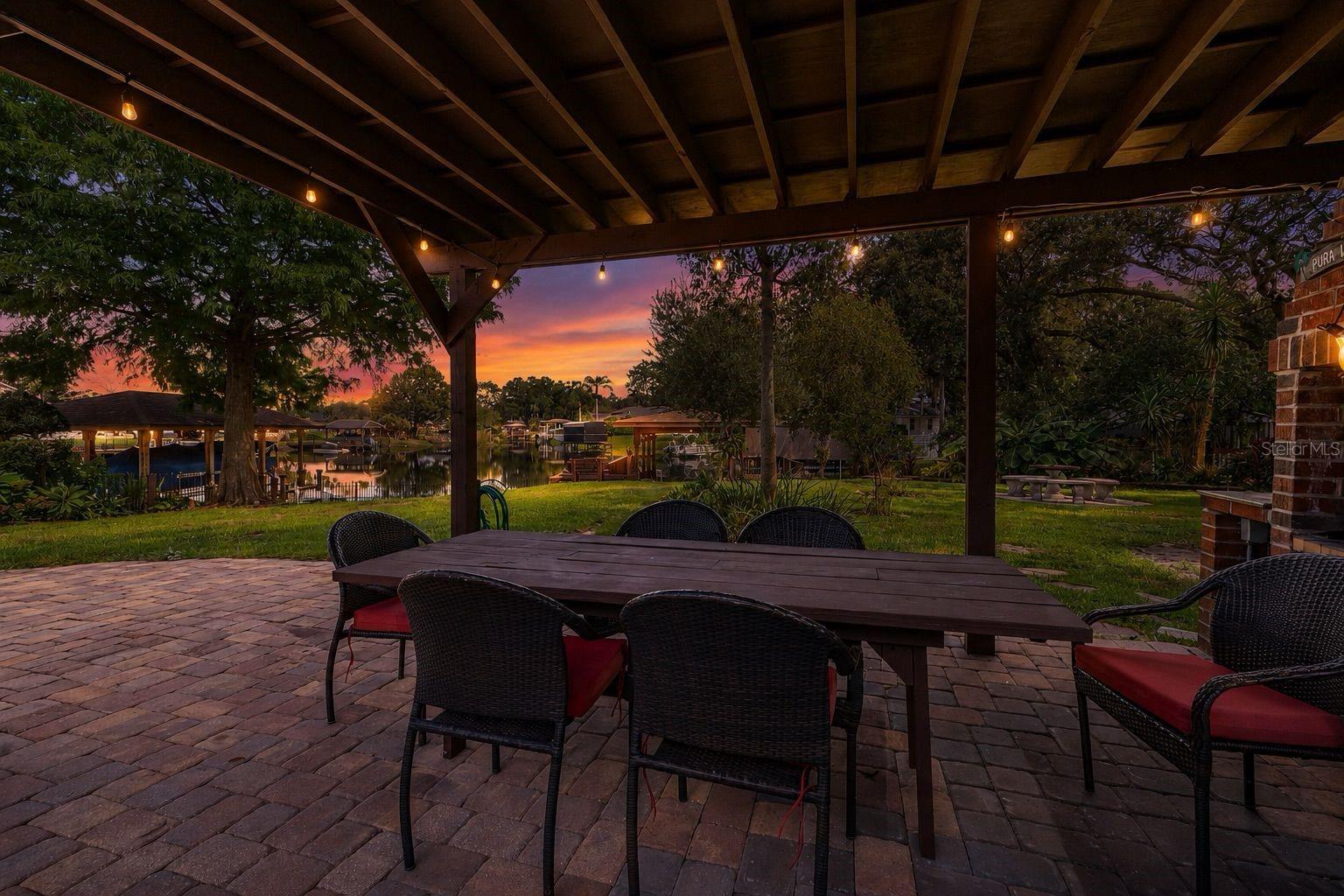 3625 Waters Edge Dr Property Photo 43
