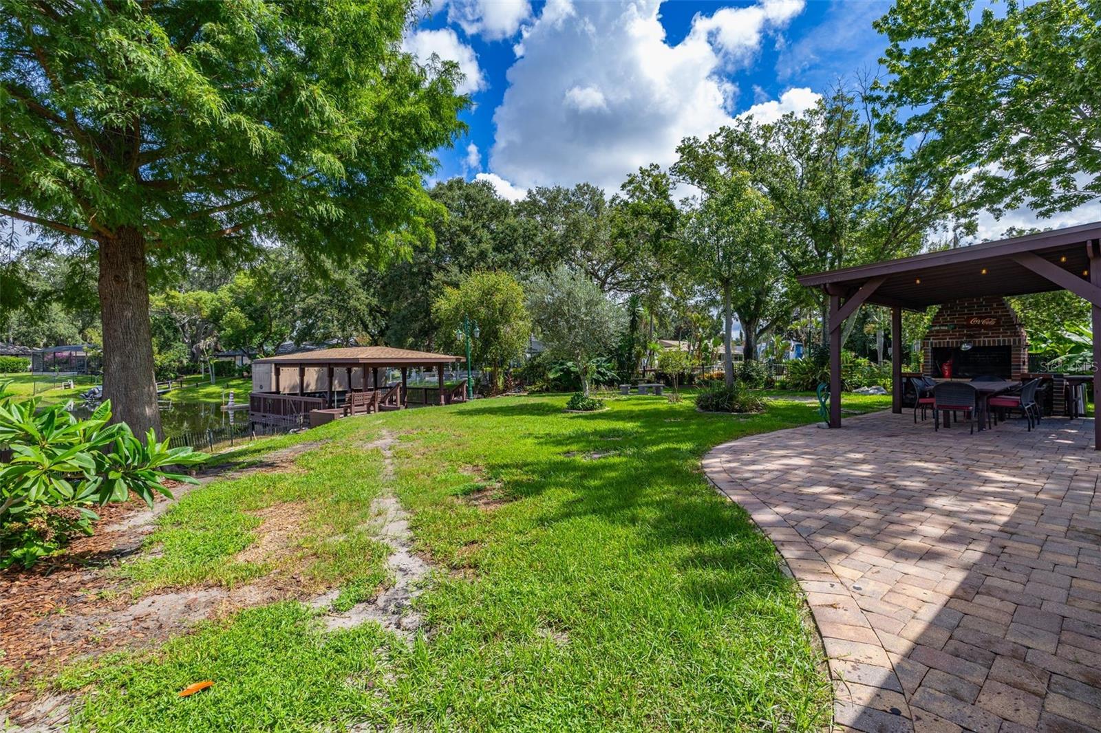3625 Waters Edge Dr Property Photo 44