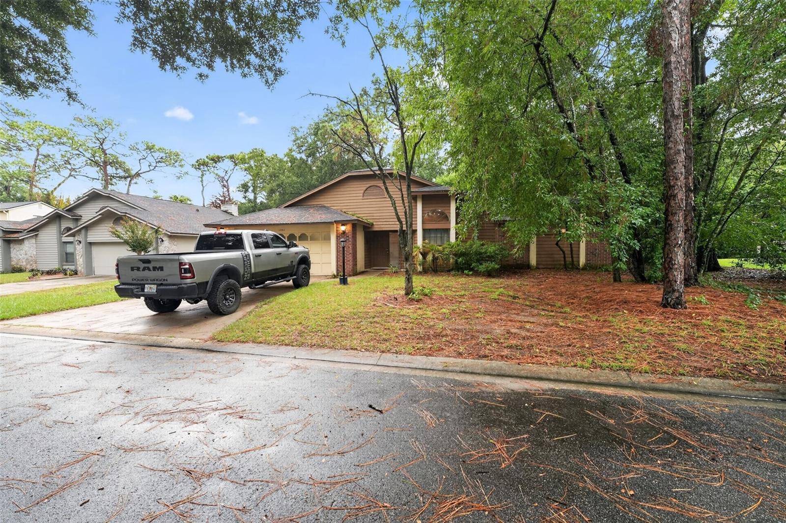 1232 Bent Oak Trl Property Photo 3