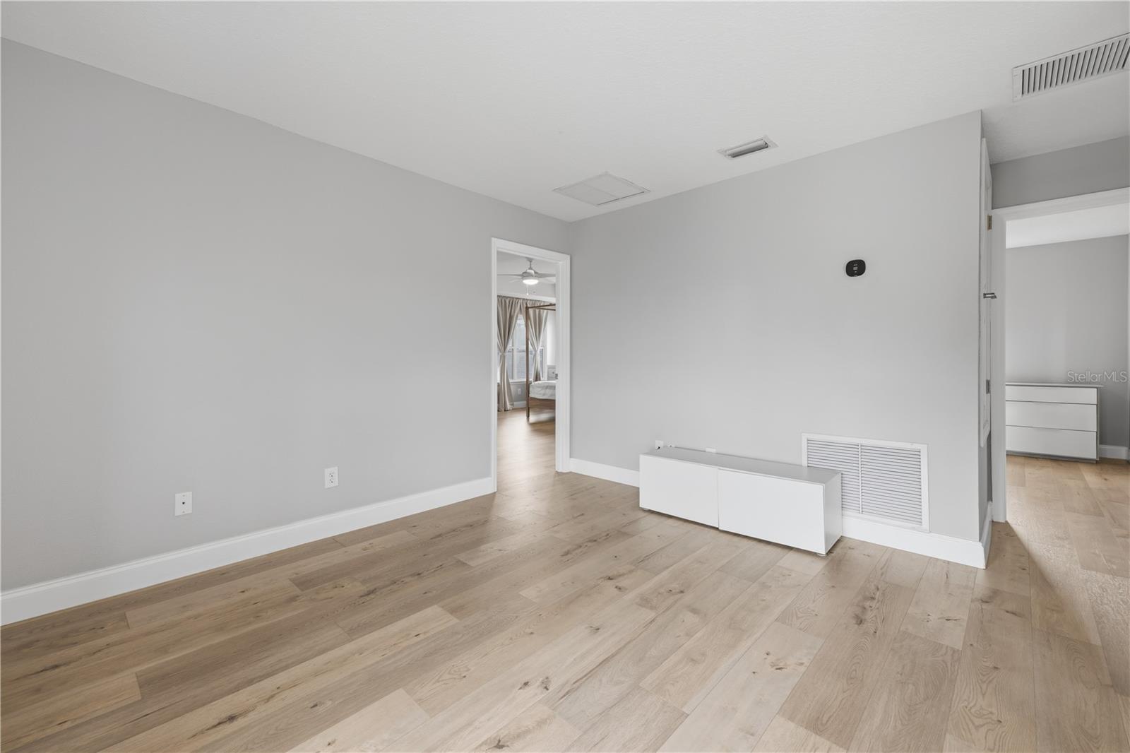 1526 Equinox Cir Property Photo 39