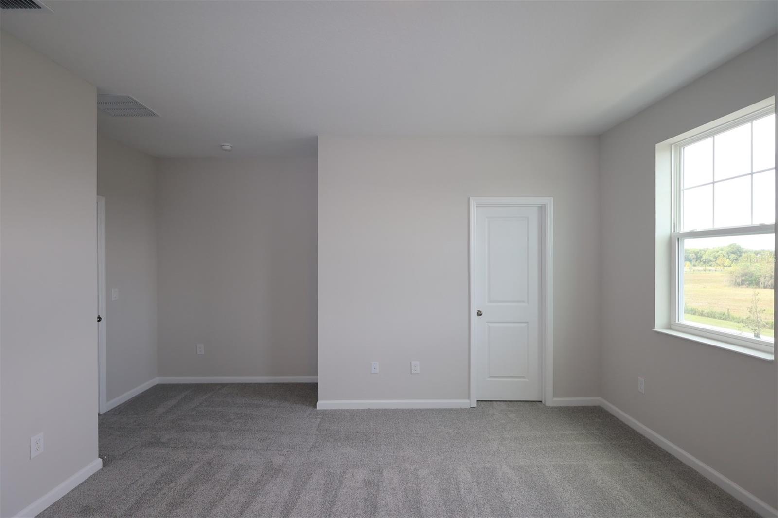 1385 Hyde St Property Photo 16