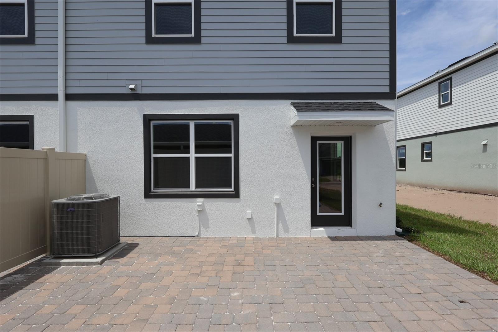 1385 Hyde St Property Photo 23