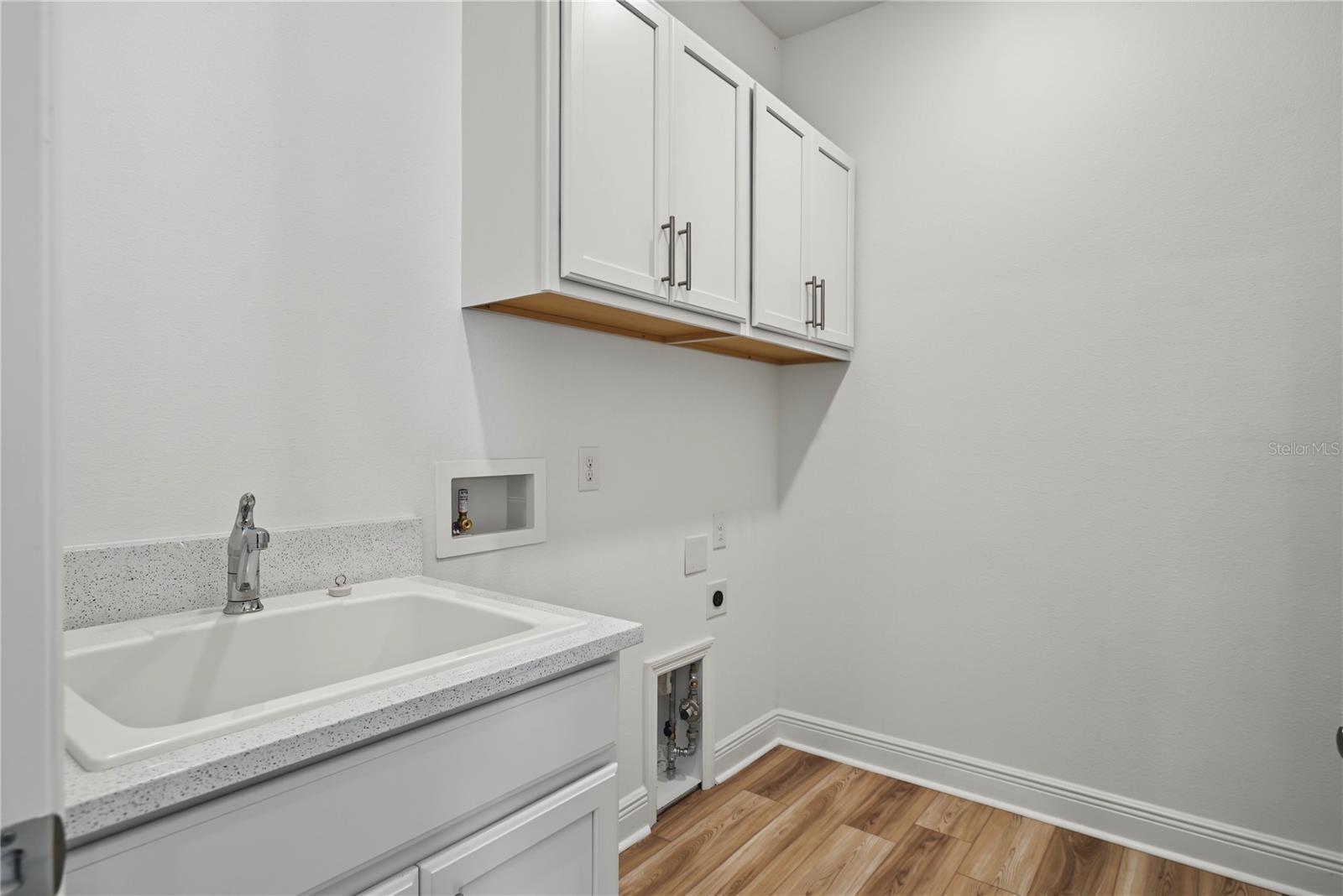 3951 Kennebunk Loop Property Photo 12