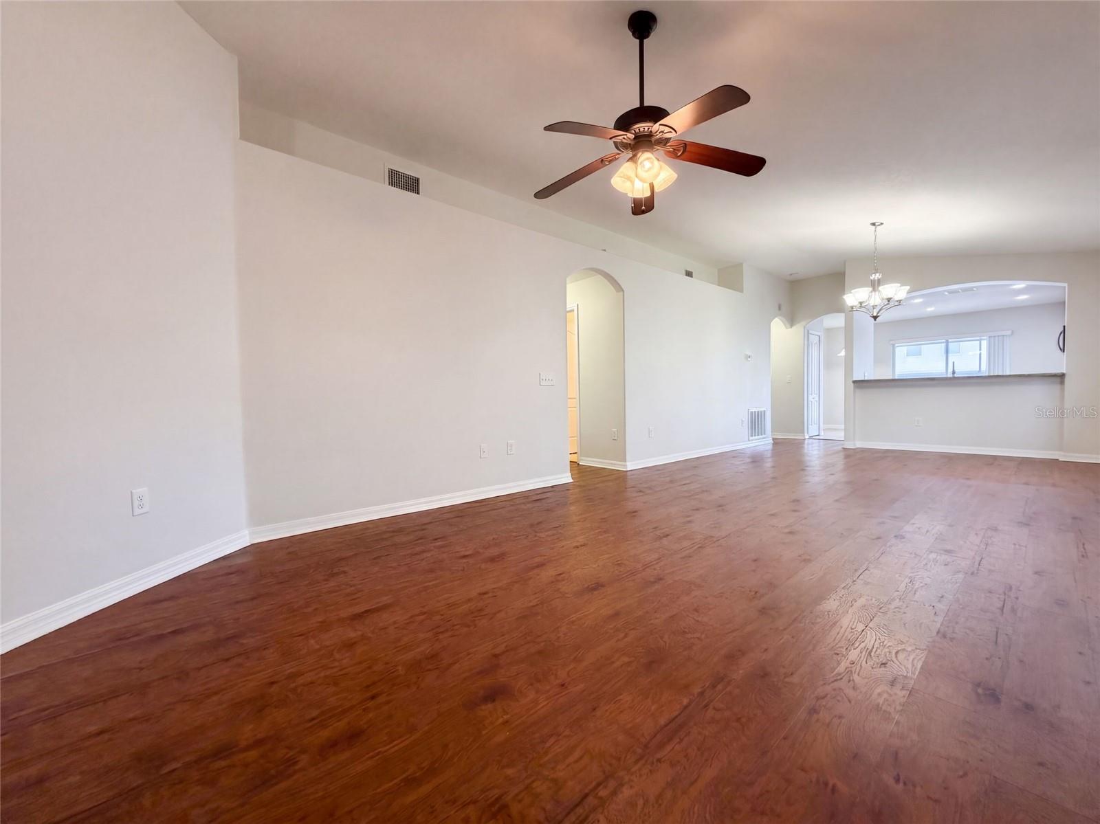 10418 White Peacock Pl Property Photo 3
