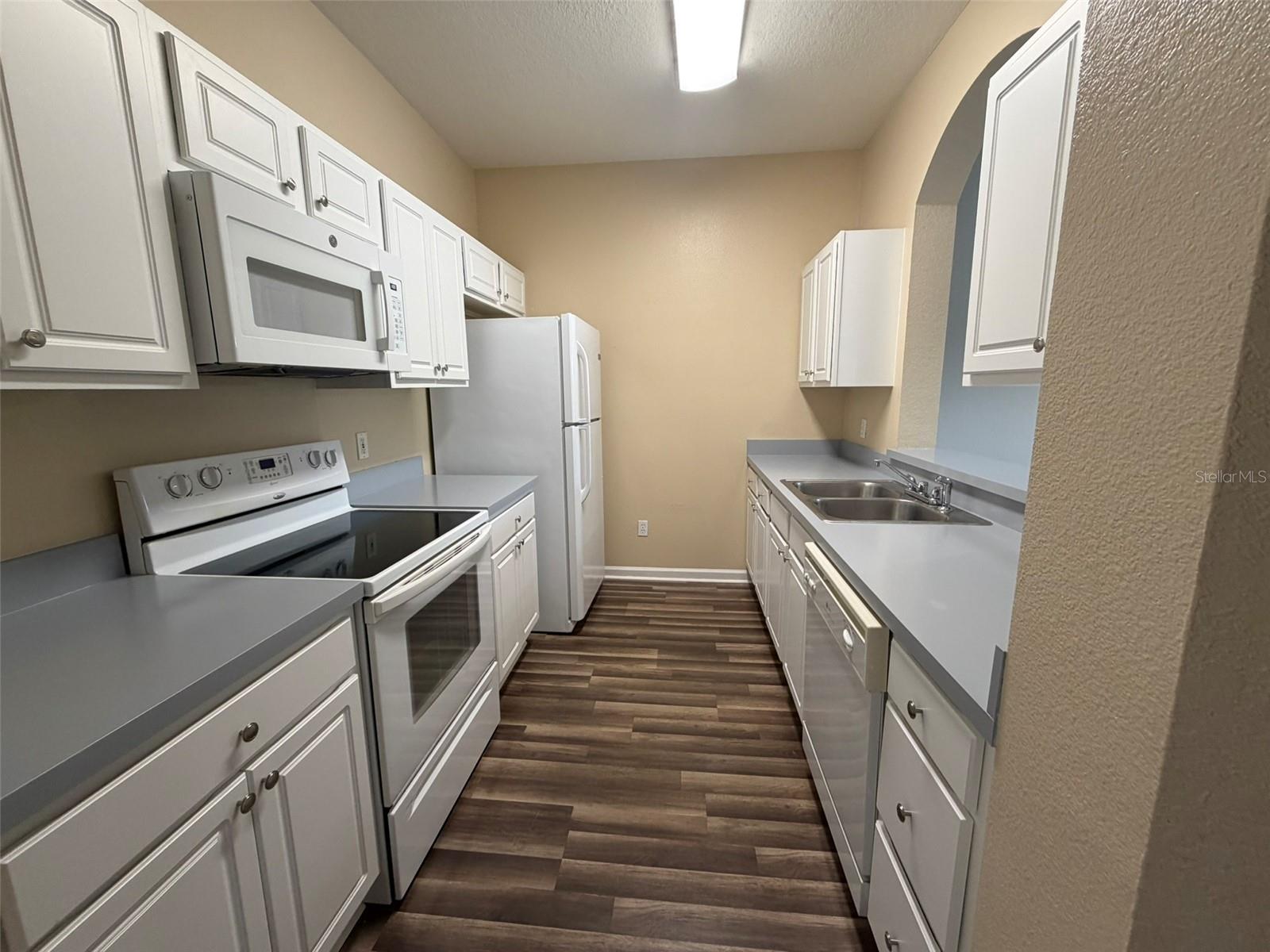 13560 Turtle Marsh Loop #332 Property Photo 5