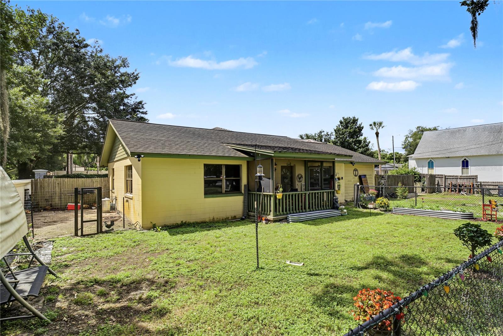 9764 Gotha Rd Property Photo 2