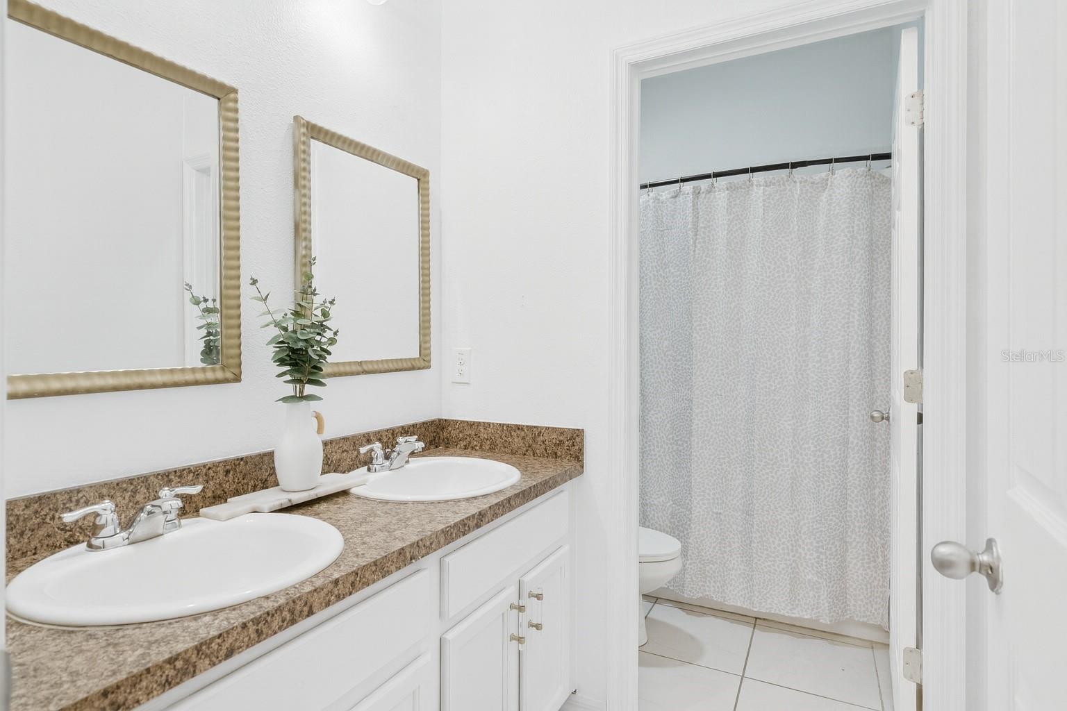 3540 Saxony Ln Property Photo 25