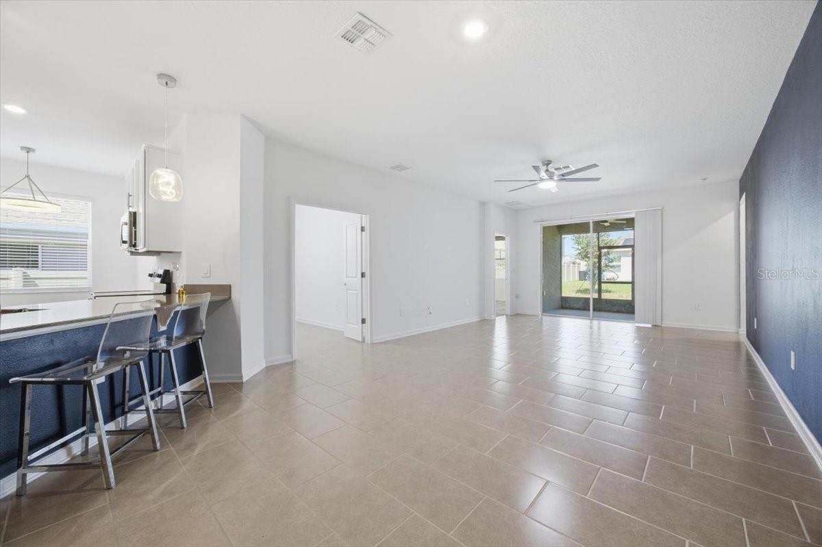 717 Citrus Reserve Blvd Property Photo 12