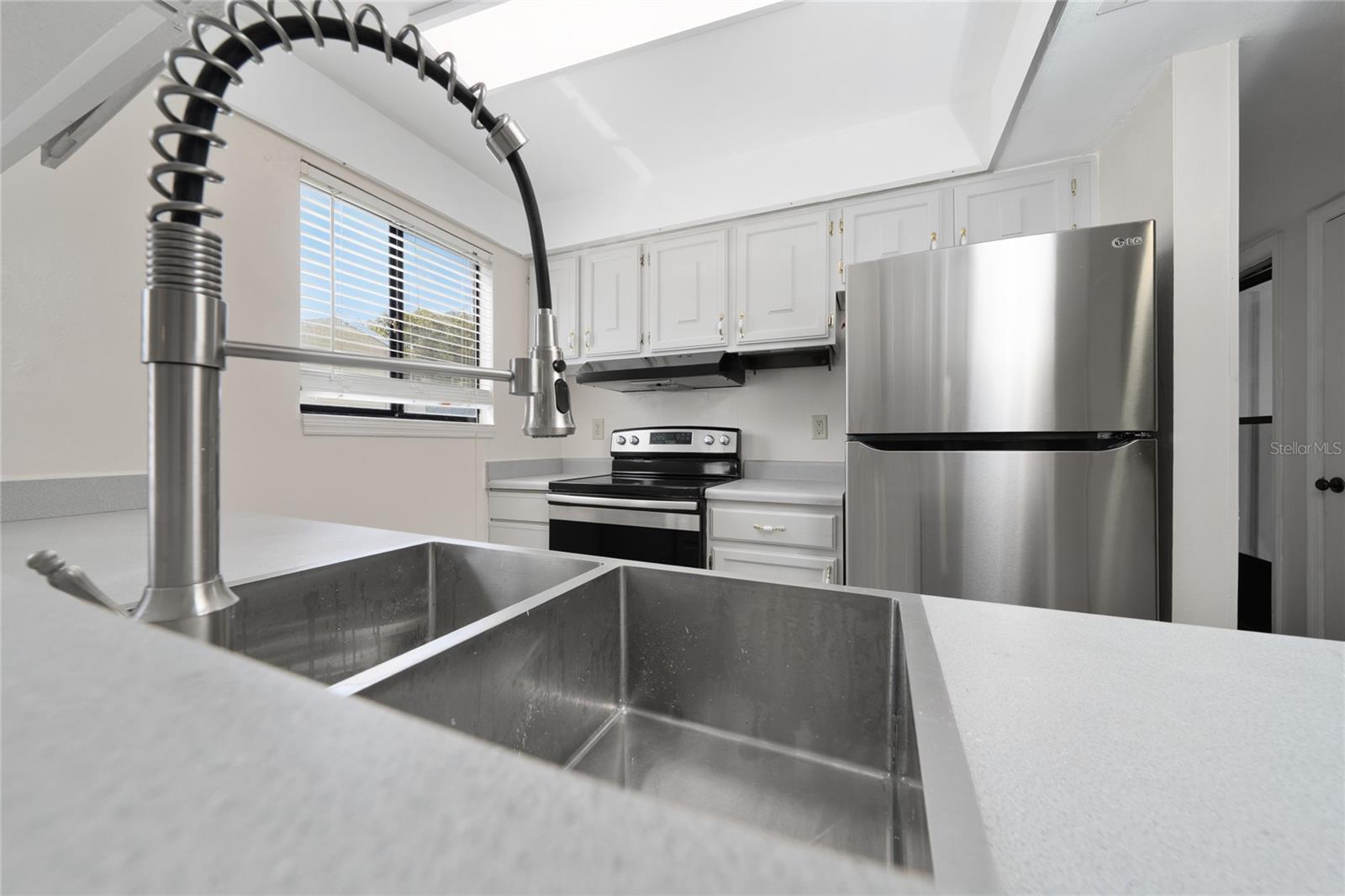 1412 Oak Pl #b Property Photo 10