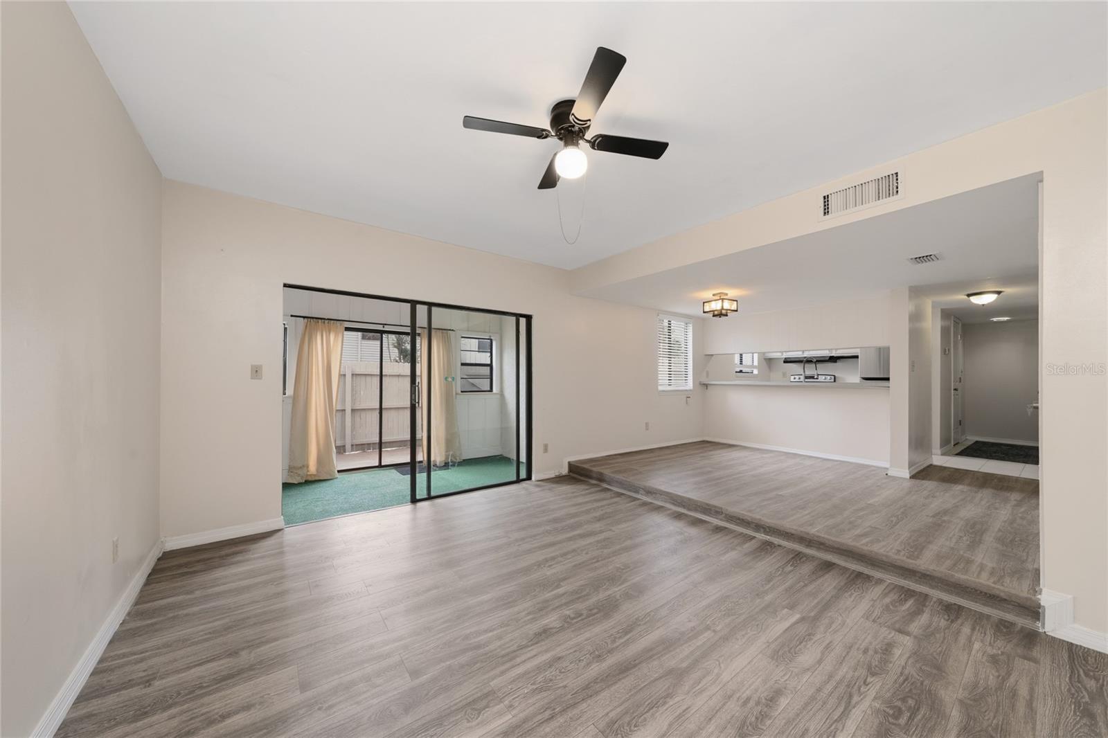 1412 Oak Pl #b Property Photo 17