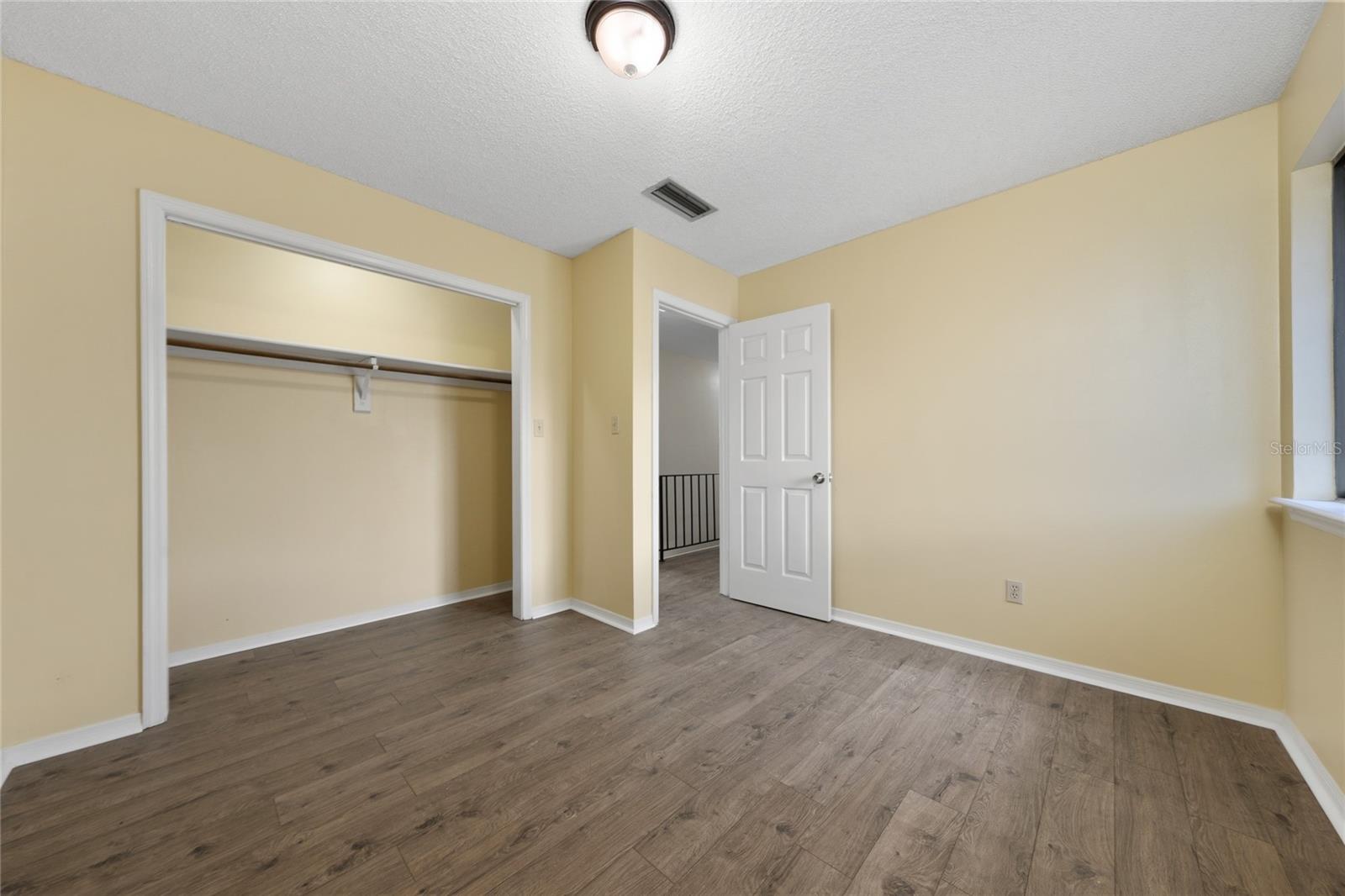 1412 Oak Pl #b Property Photo 27