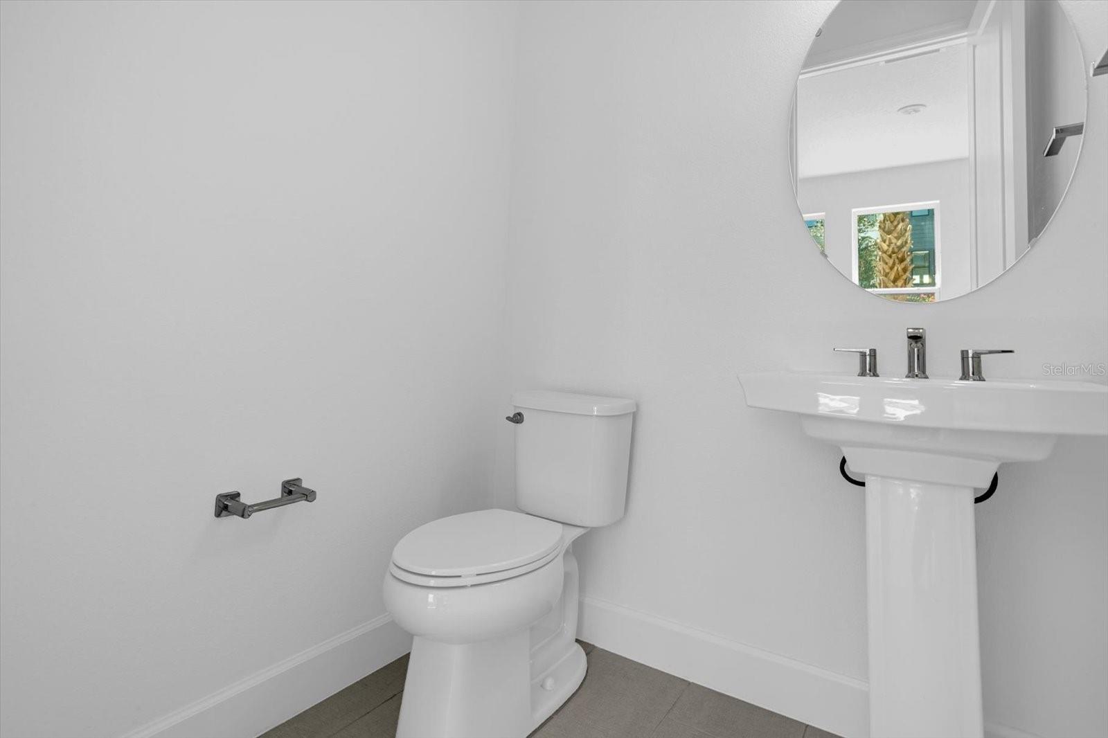2368 Brix St Property Photo 6