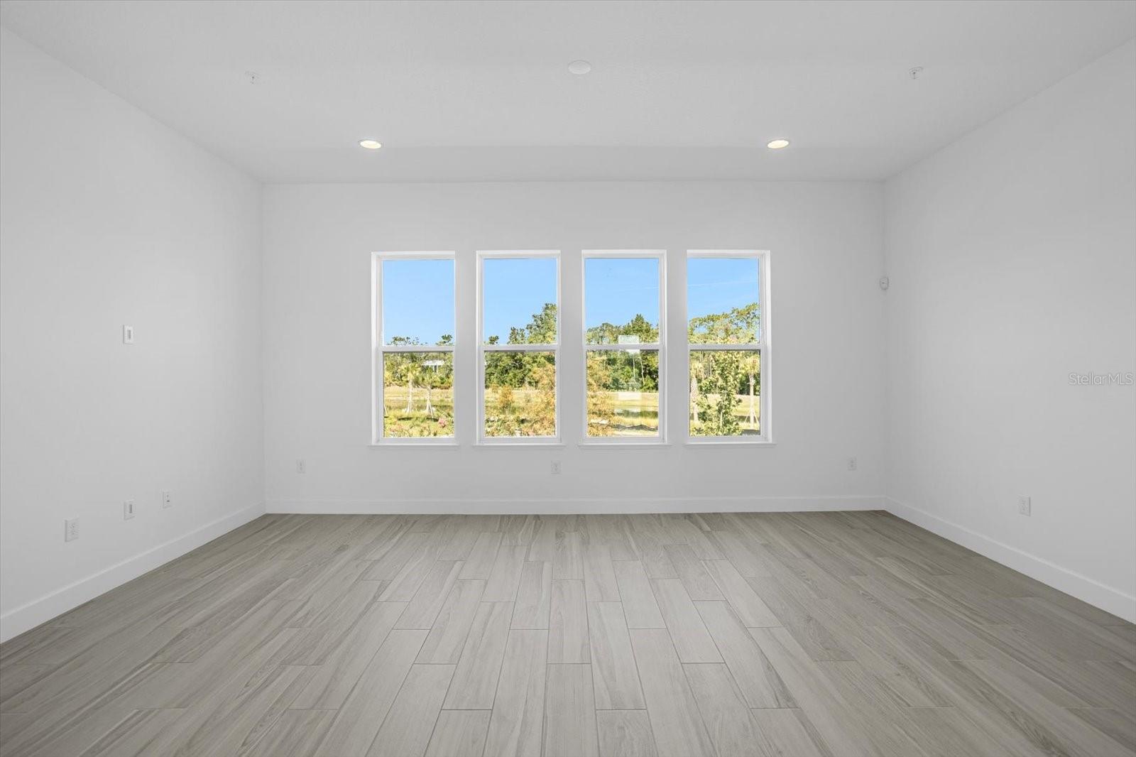 2368 Brix St Property Photo 10