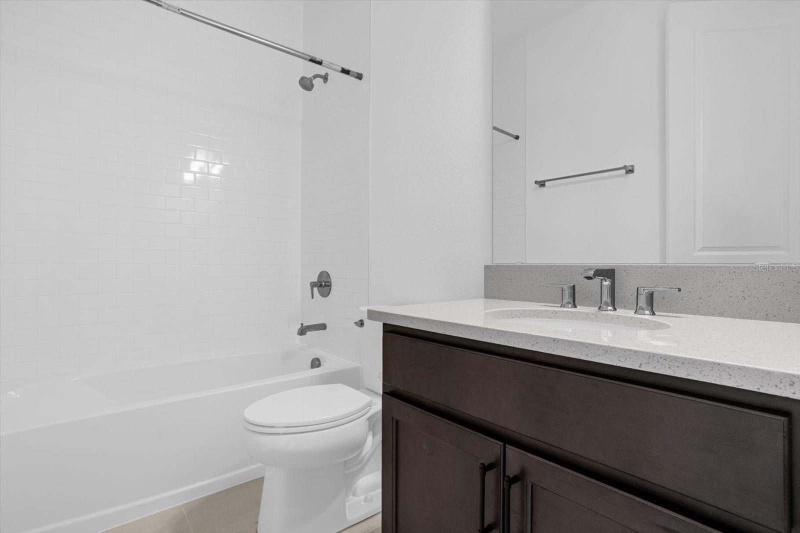 2368 Brix St Property Photo 20