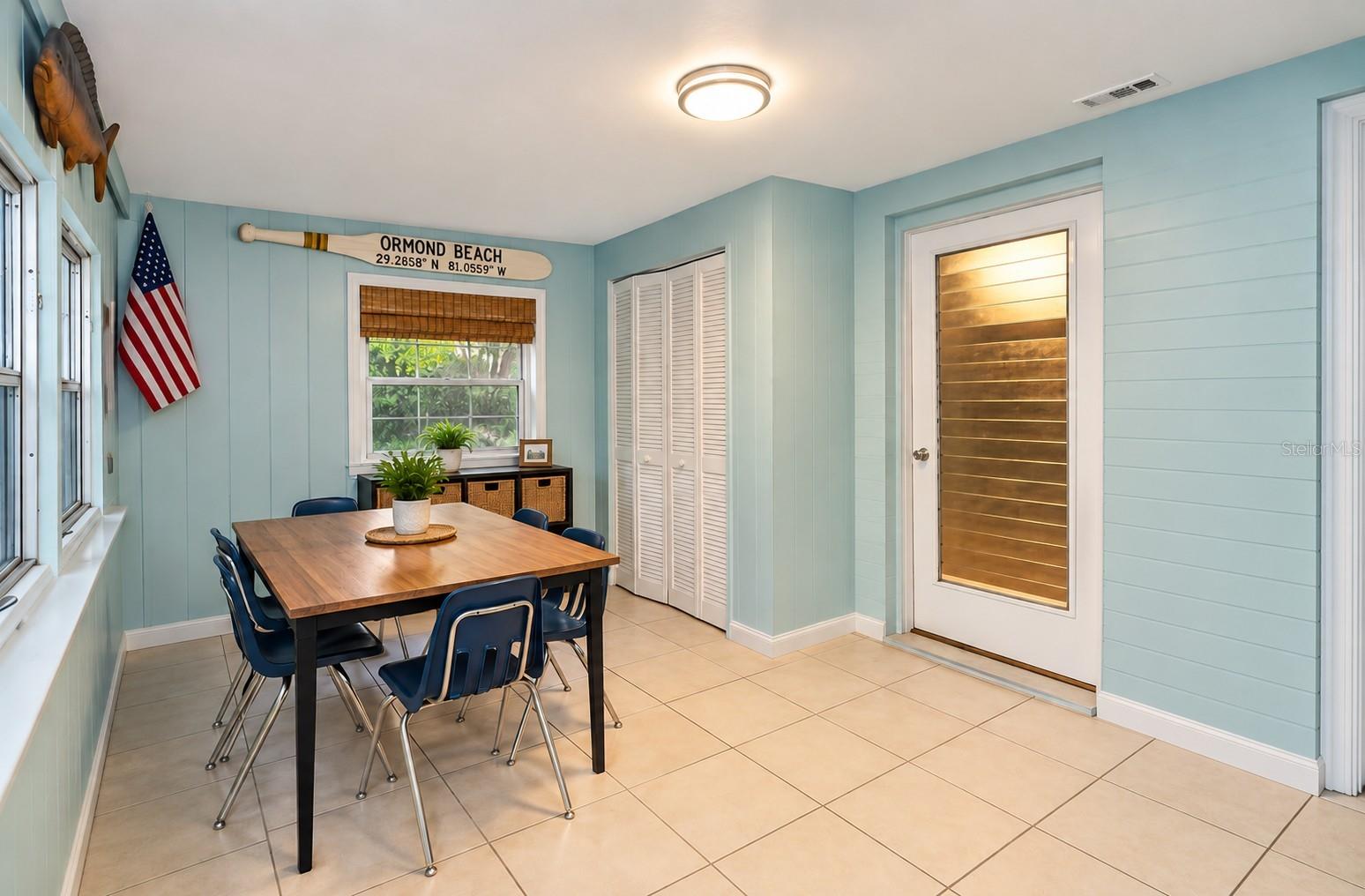 89 Lorillard Pl Property Photo 6