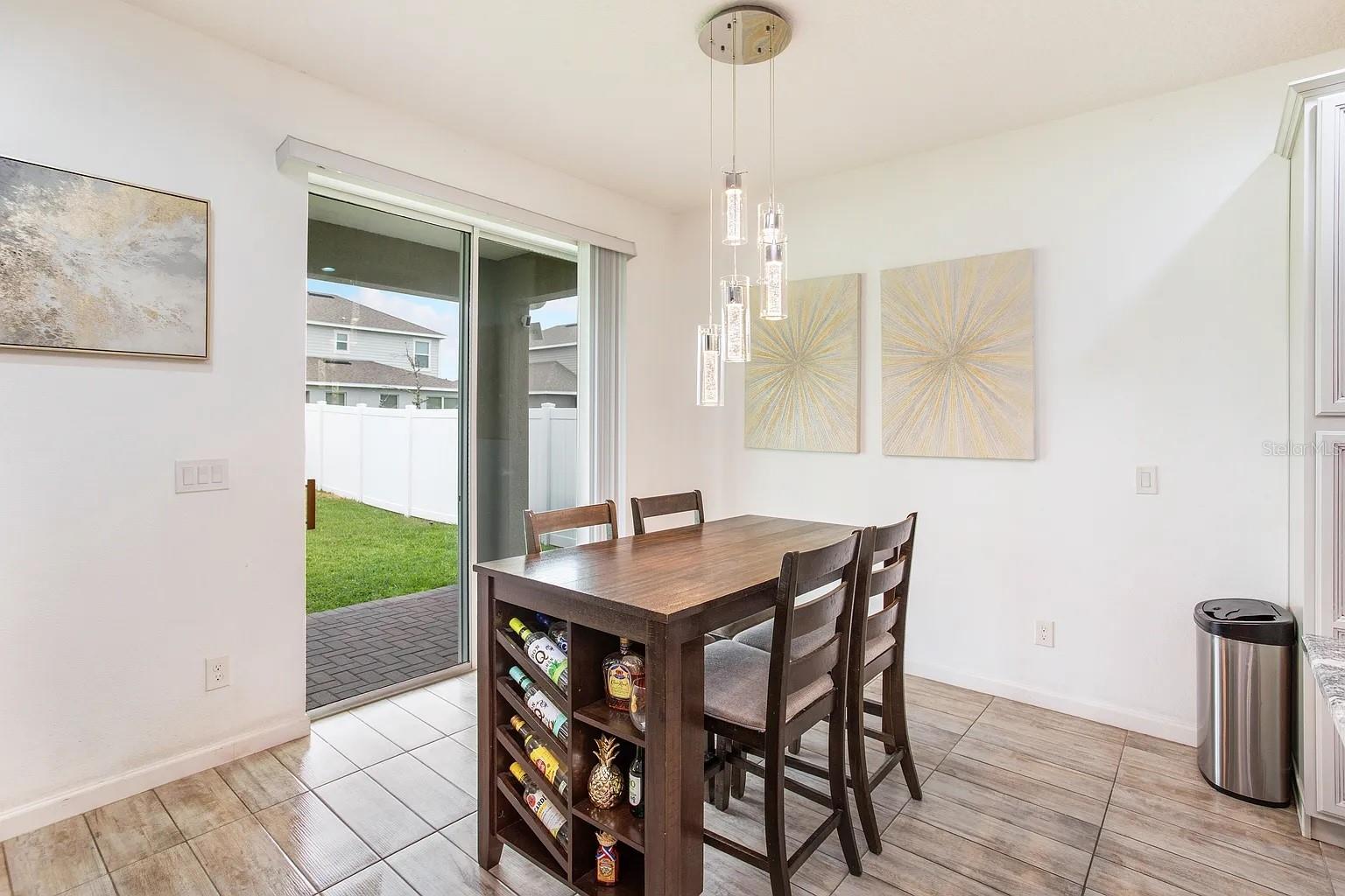 1324 Yorkdale Rd Property Photo 11