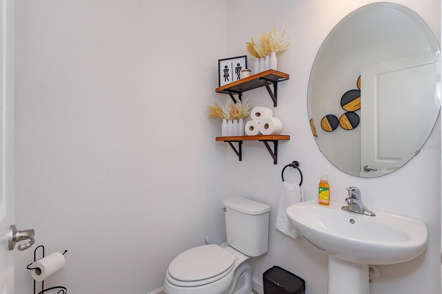 1324 Yorkdale Rd Property Photo 22