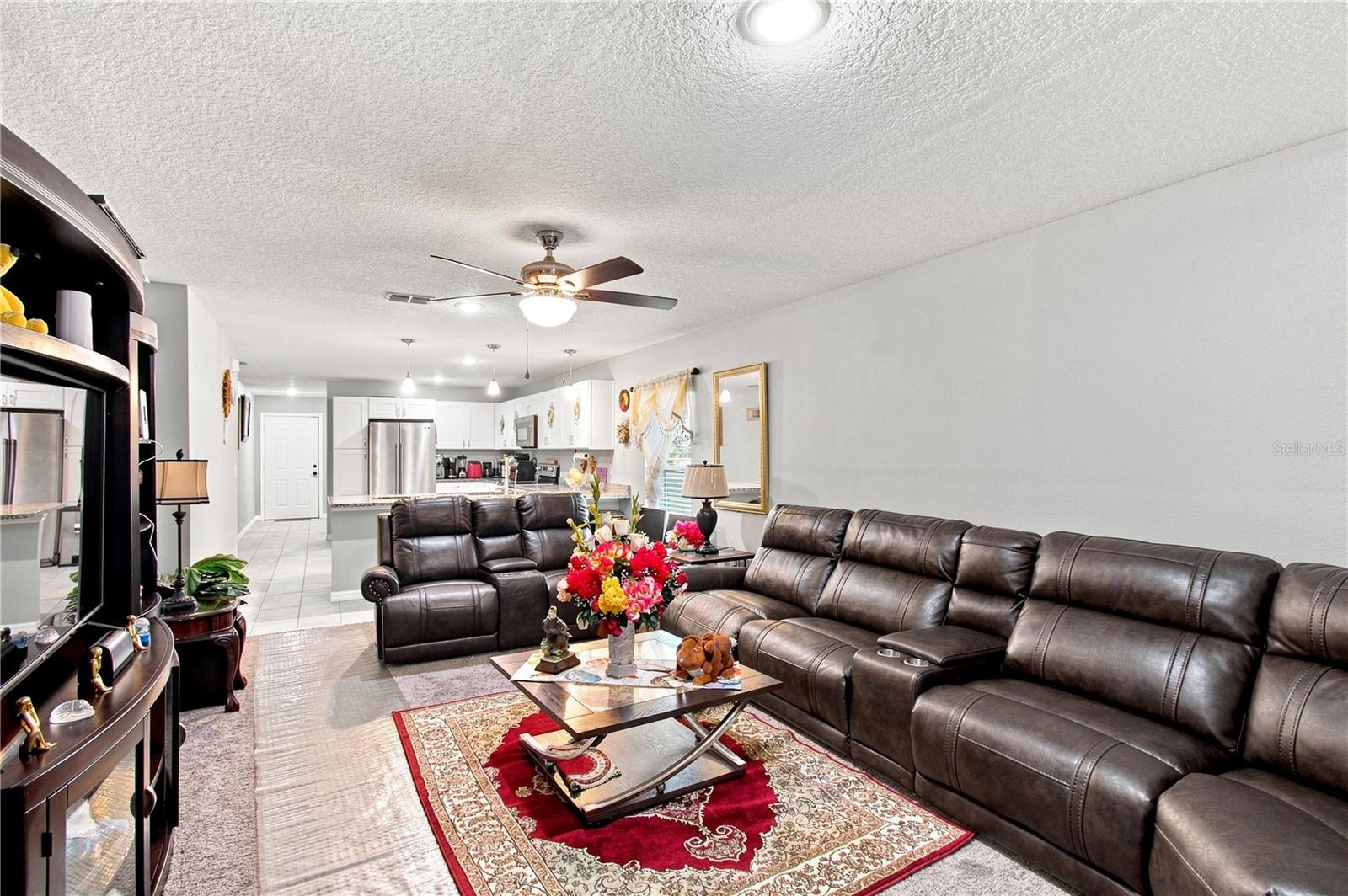 4300 Lenox Blvd Property Photo 19