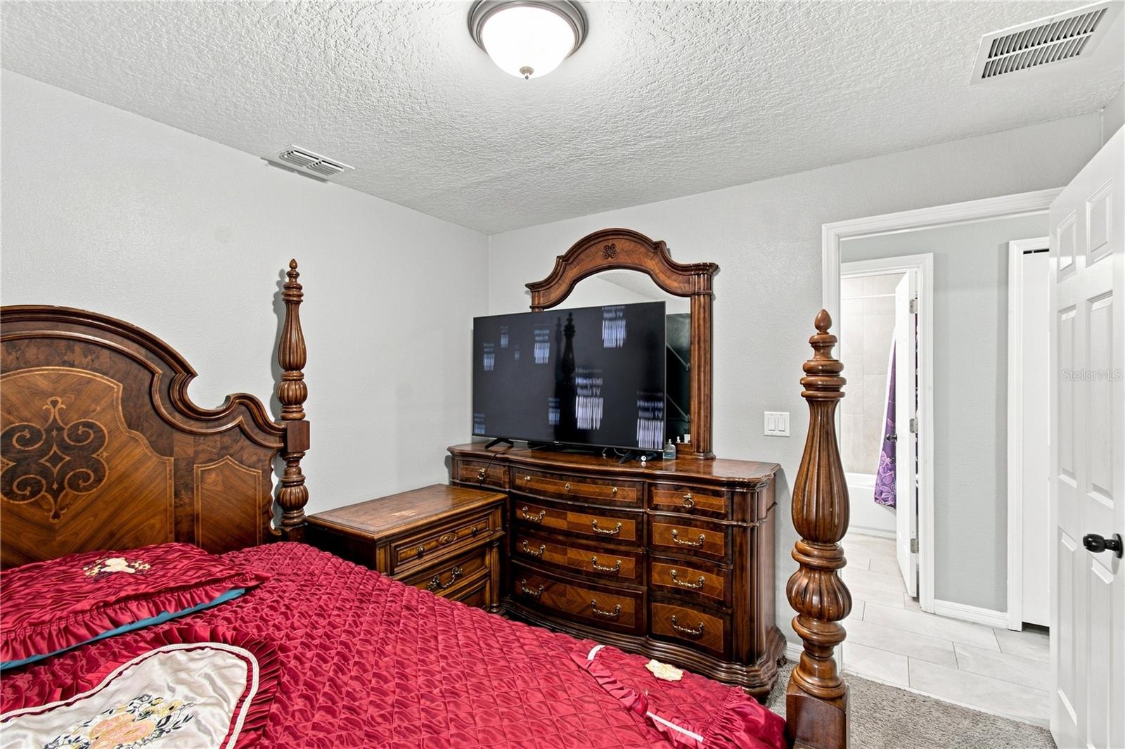4300 Lenox Blvd Property Photo 32