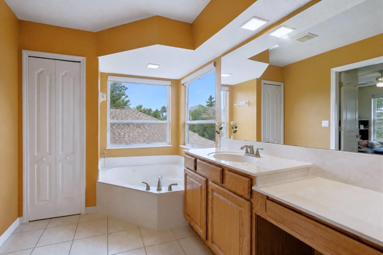 14639 Riviera Pointe Dr Property Photo 27