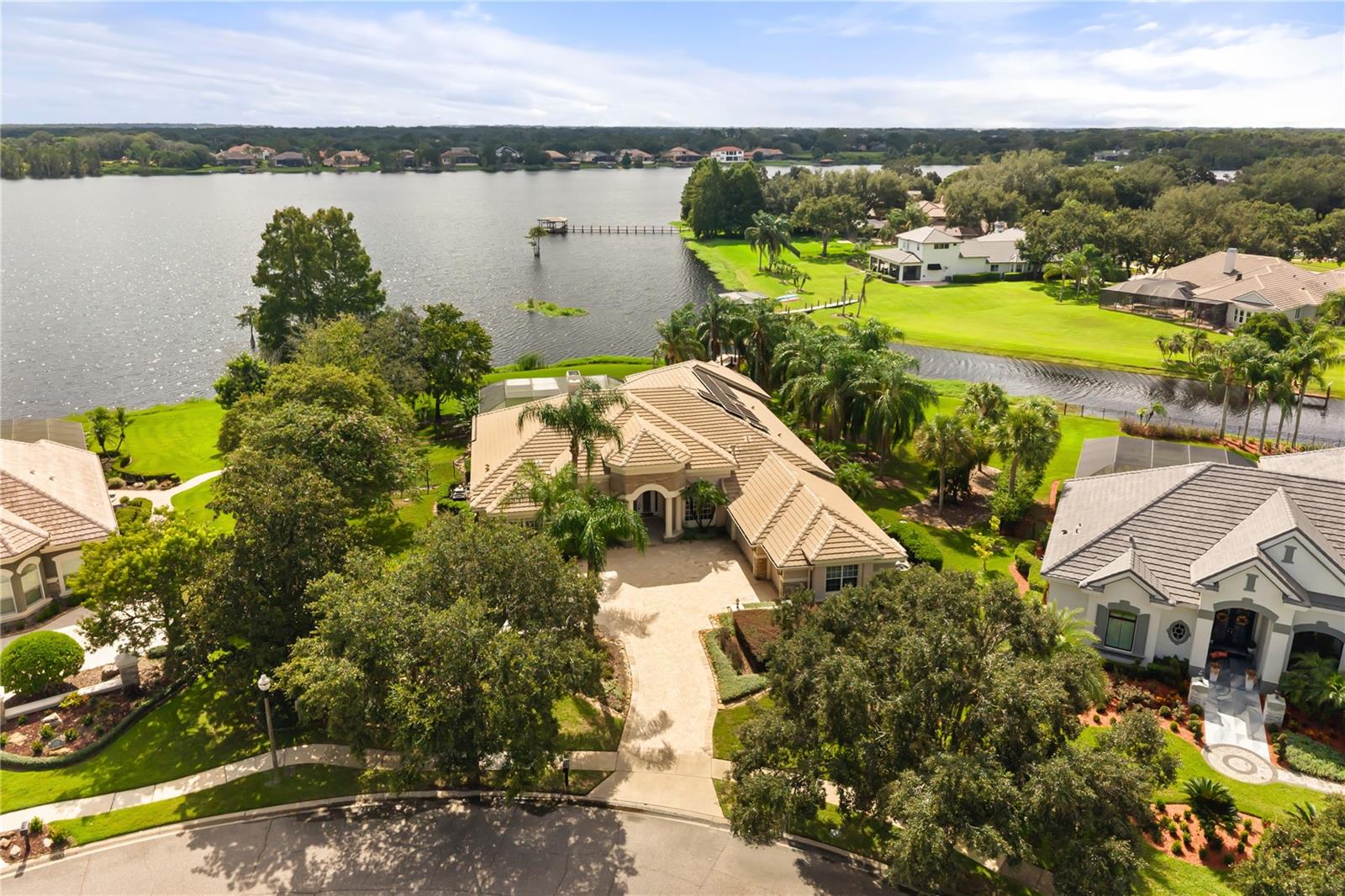 2113 Water Key Dr Property Photo 1