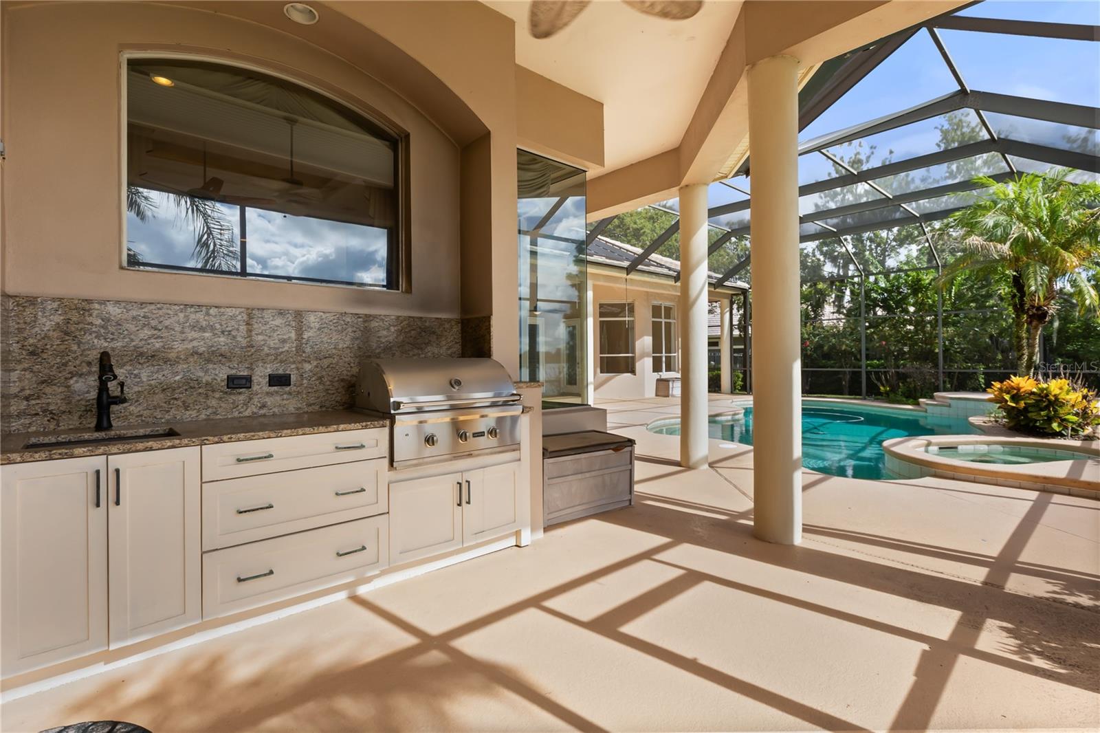 2113 Water Key Dr Property Photo 40