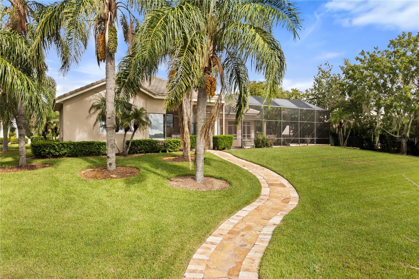 2113 Water Key Dr Property Photo 47