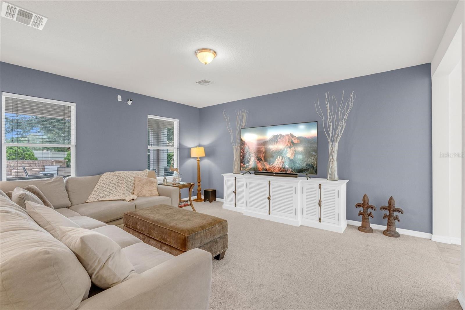 3390 Mount Vernon Way Property Photo 10