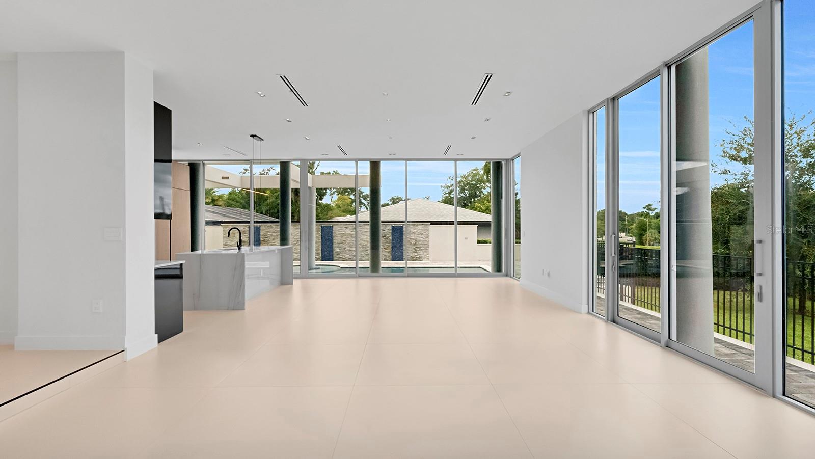 2661 Via Tuscany Property Photo 2