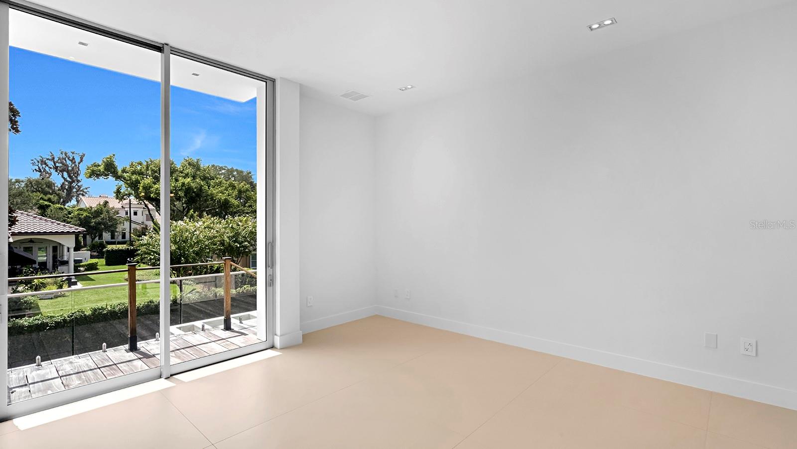 2661 Via Tuscany Property Photo 26