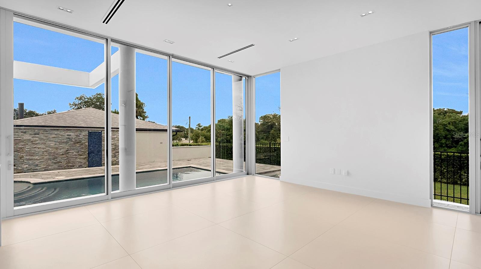 2661 Via Tuscany Property Photo 38