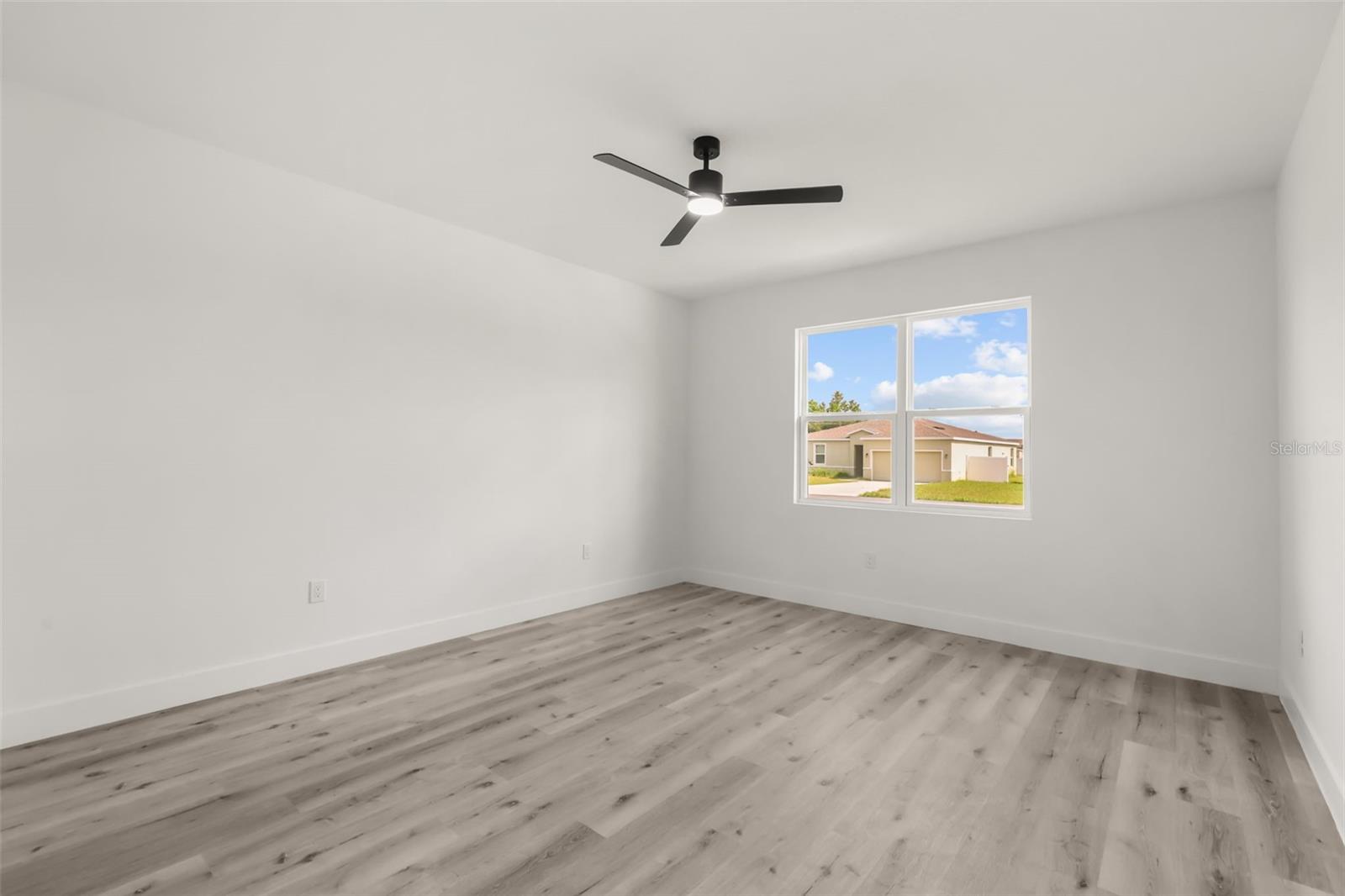 367 Camellia Ct Property Photo 12