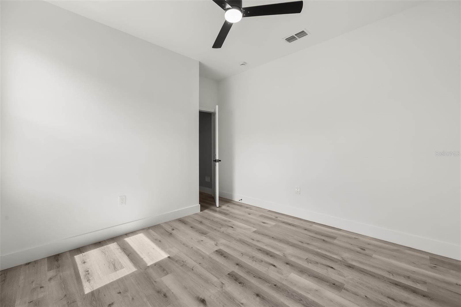 367 Camellia Ct Property Photo 25
