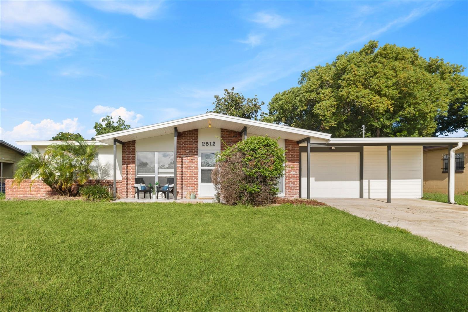2512 HEALY DR