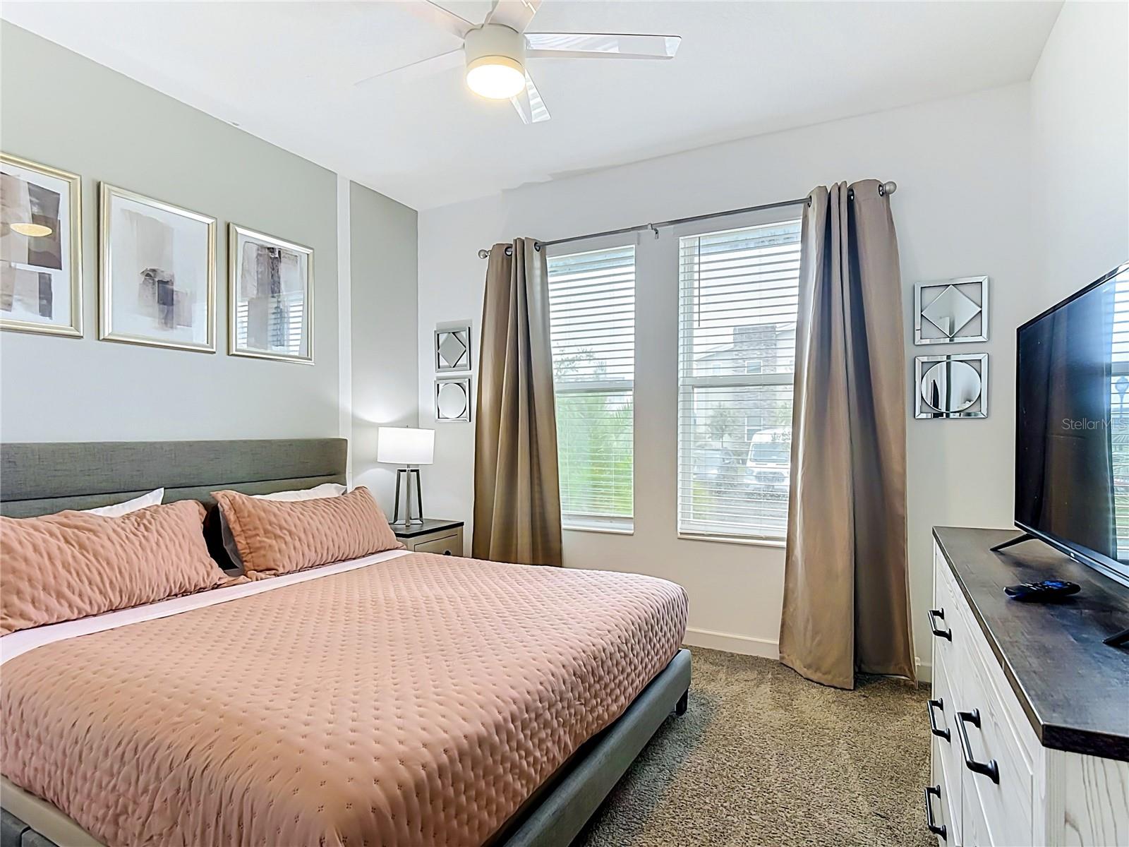 2912 Protagonist St Property Photo 21