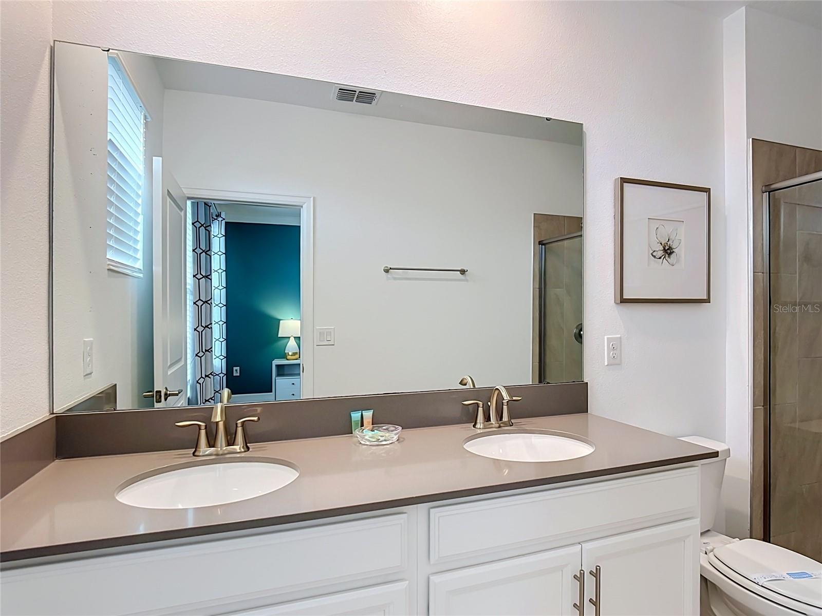 2912 Protagonist St Property Photo 24