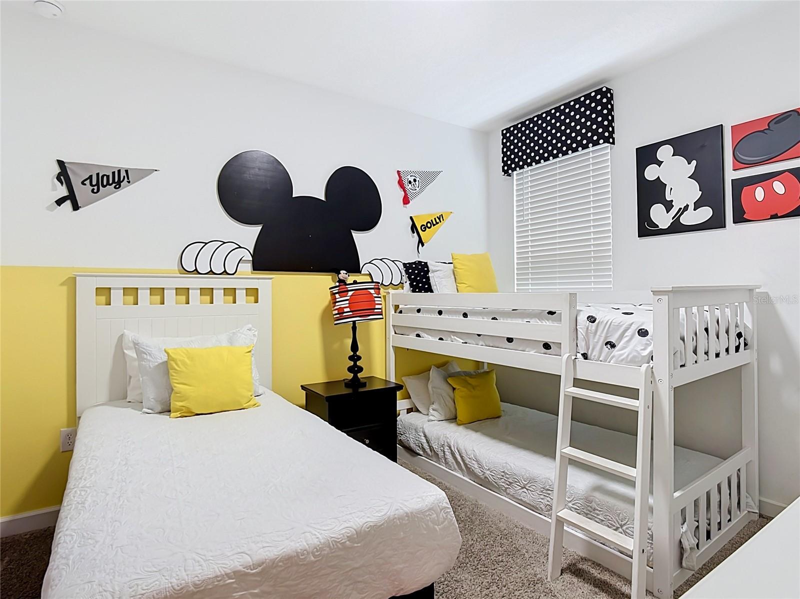 2912 Protagonist St Property Photo 26