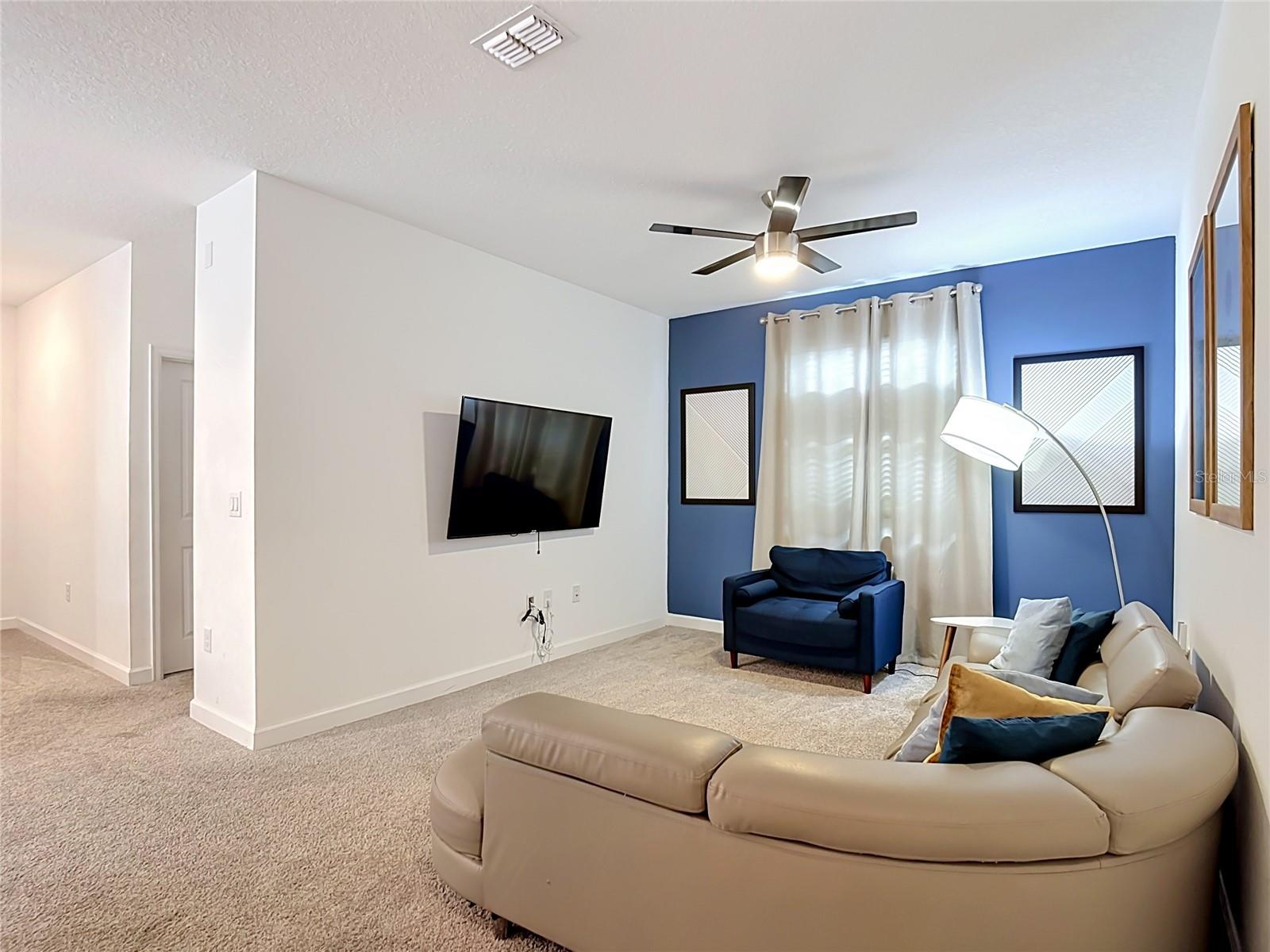 2912 Protagonist St Property Photo 34