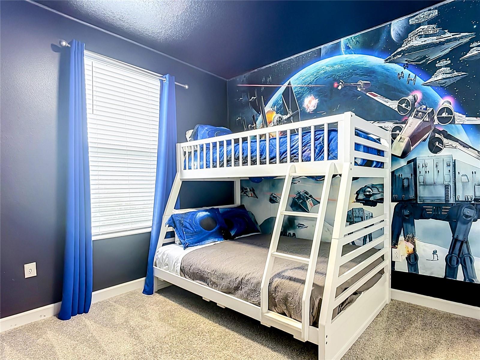 2912 Protagonist St Property Photo 37