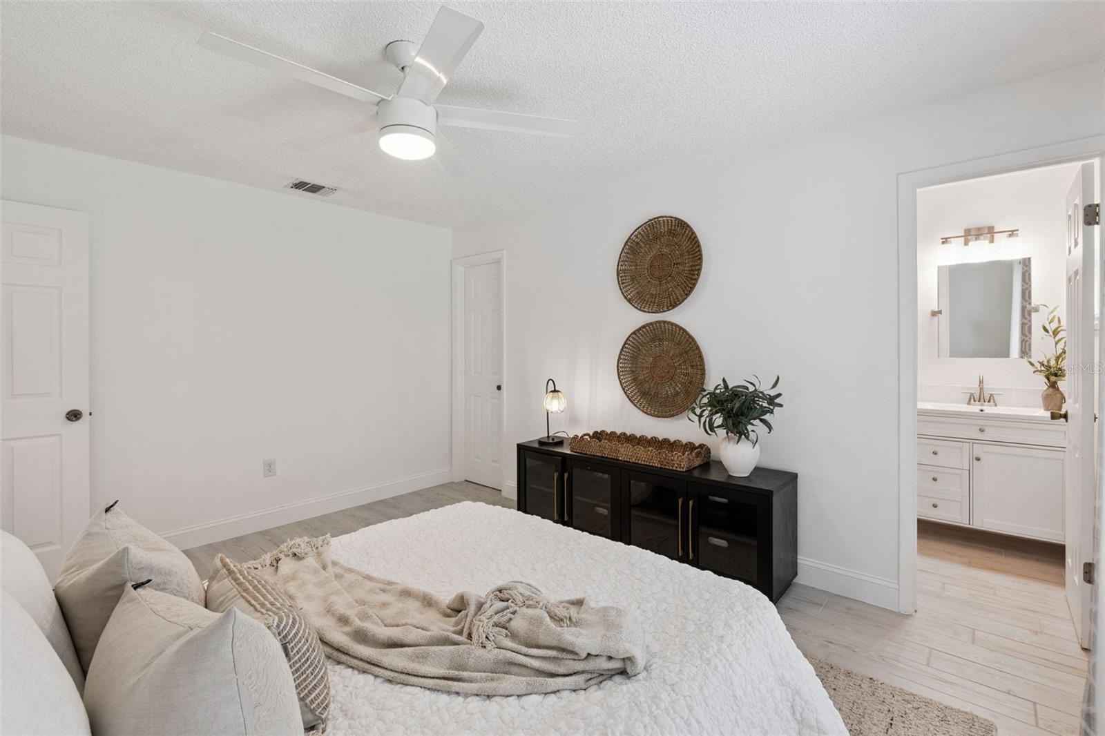 2912 Prince Oak Ct Property Photo 17