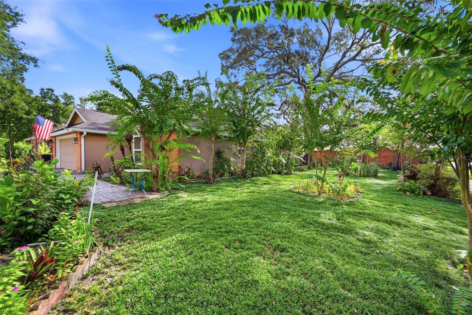 1109 Piedmont Oaks Dr Property Photo 5