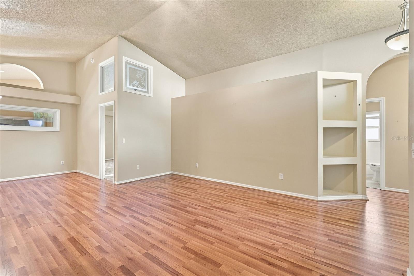 1109 Piedmont Oaks Dr Property Photo 10
