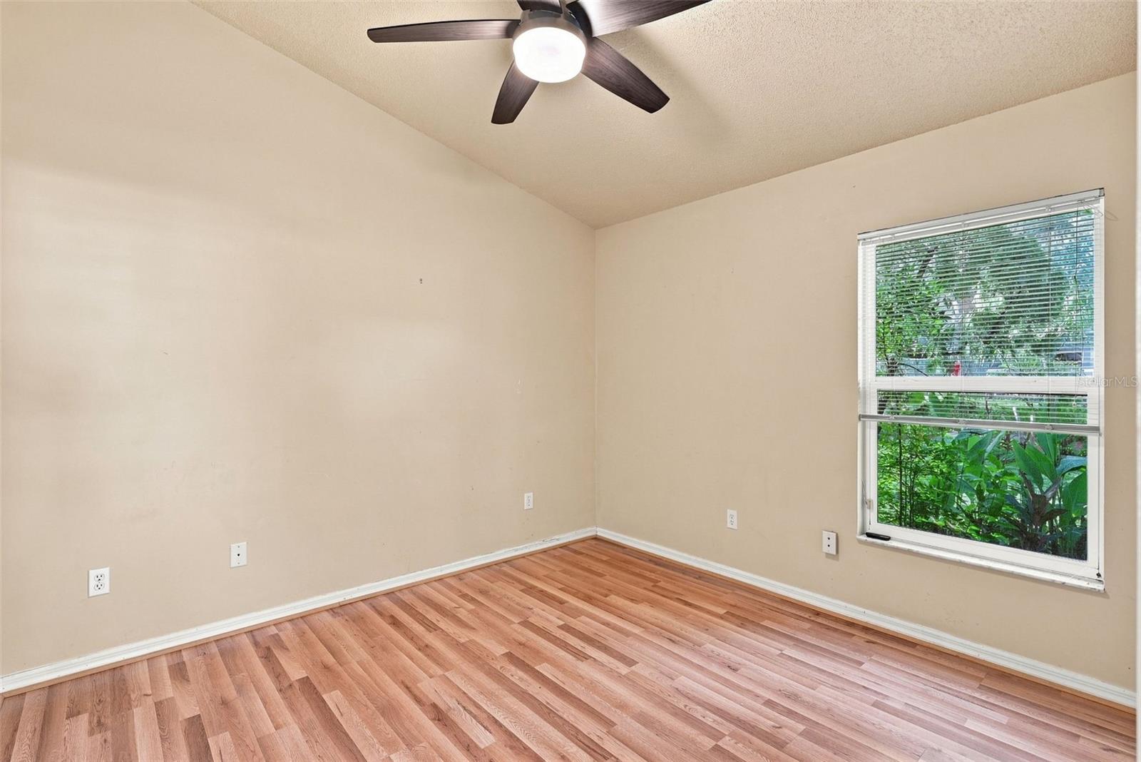 1109 Piedmont Oaks Dr Property Photo 25
