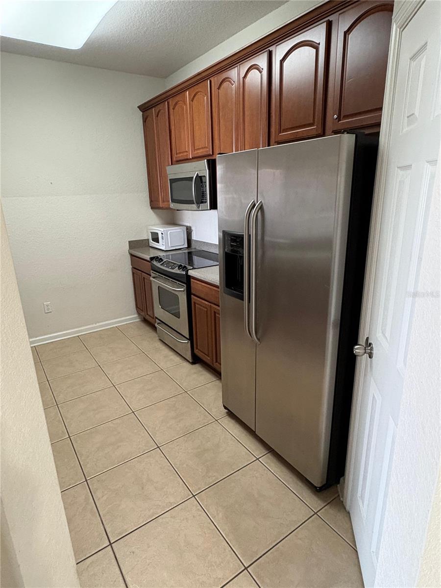 4102 Breakview Dr #40103 Property Photo 5