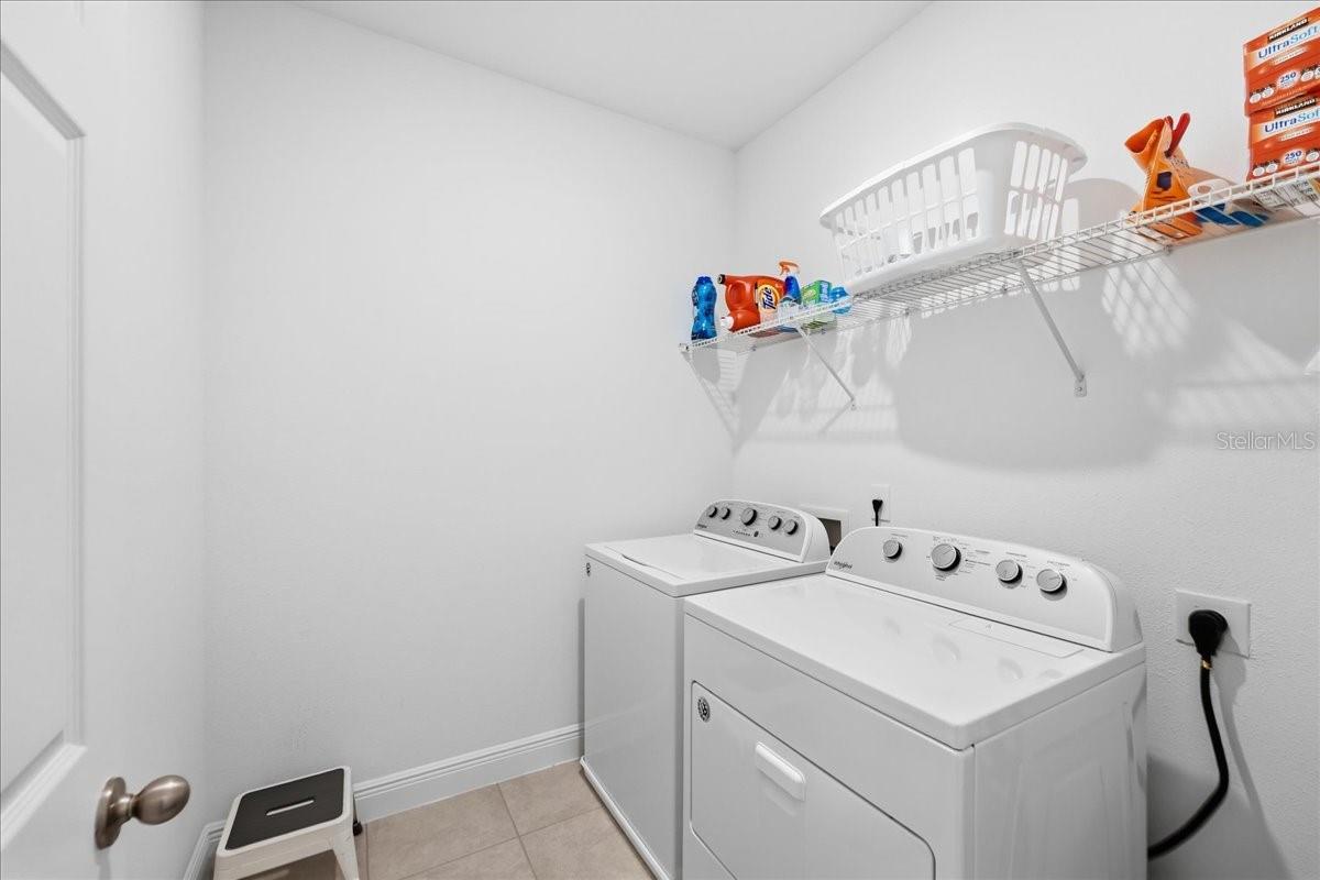 2349 Shadowland Loop Property Photo 26