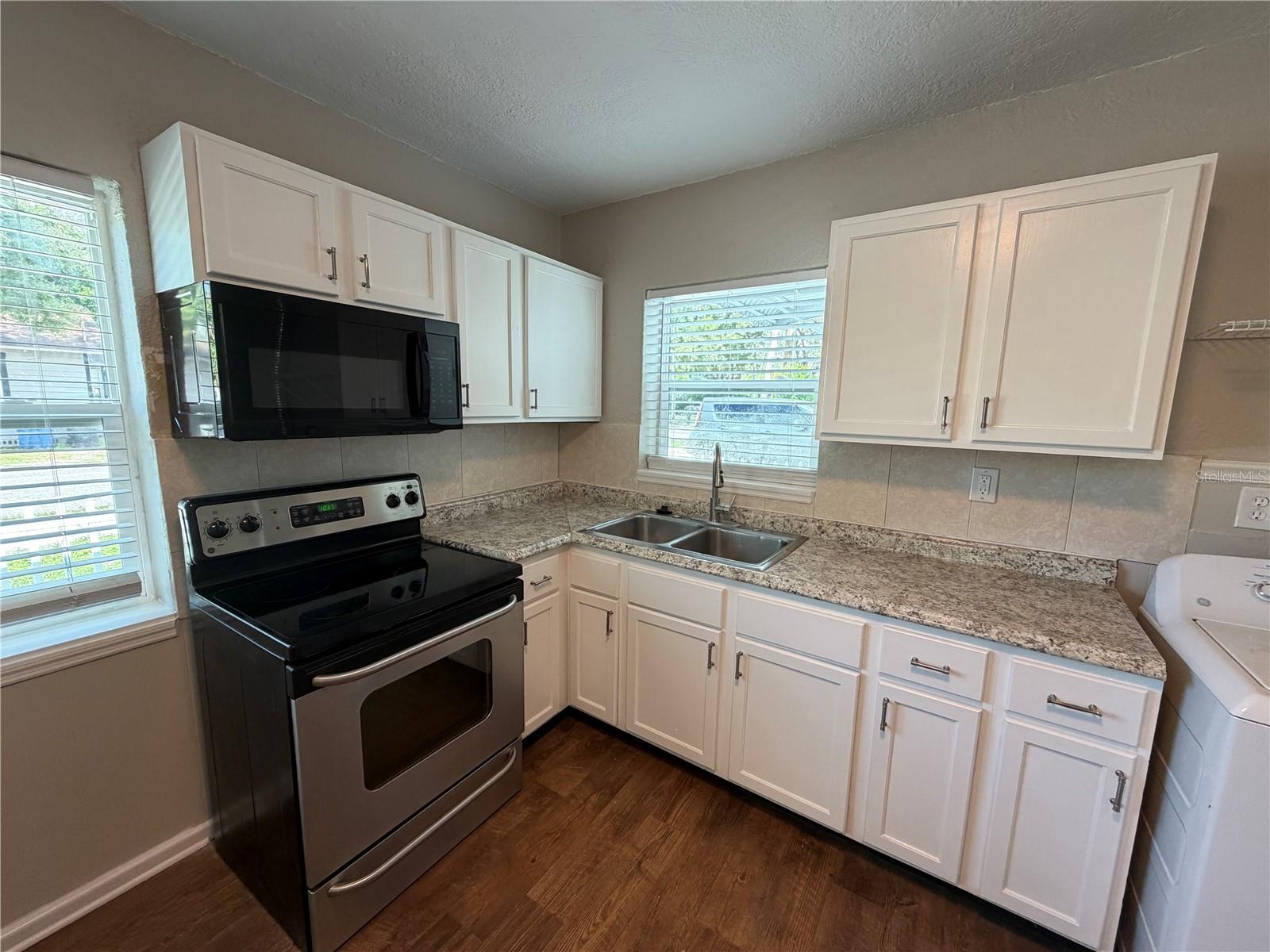 1132 Belleair Rd #a Property Photo 5