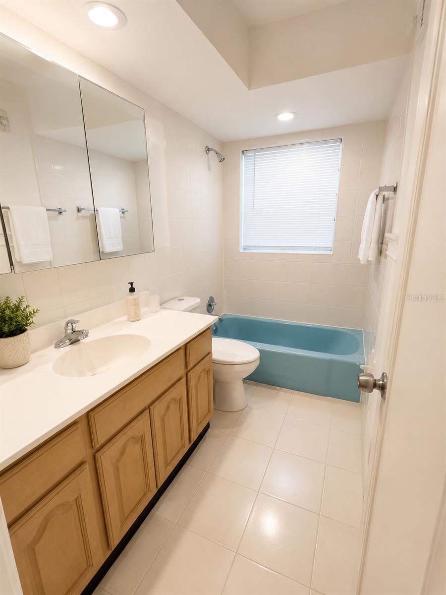 5609 Perrine Dr Property Photo 8